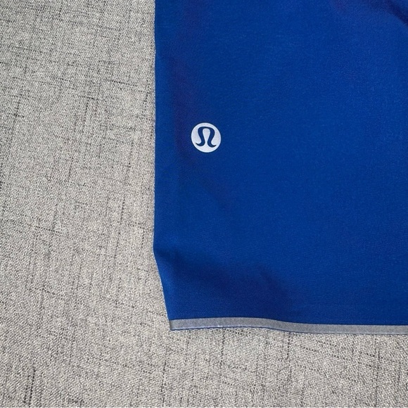 Lululemon Surge Short Linerless 7” Athletic Shorts Dark Royal Blue Size Small - Picture 8 of 10